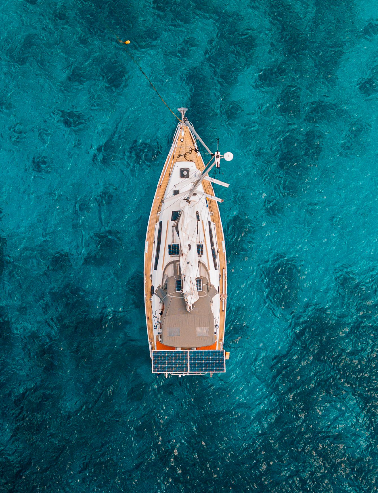 The boat from above.